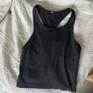 Lululemon crop tank